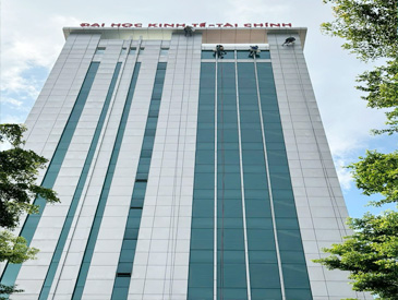 vệ-sinh-công-nghiệp-đại-học-kinh-tai-chính